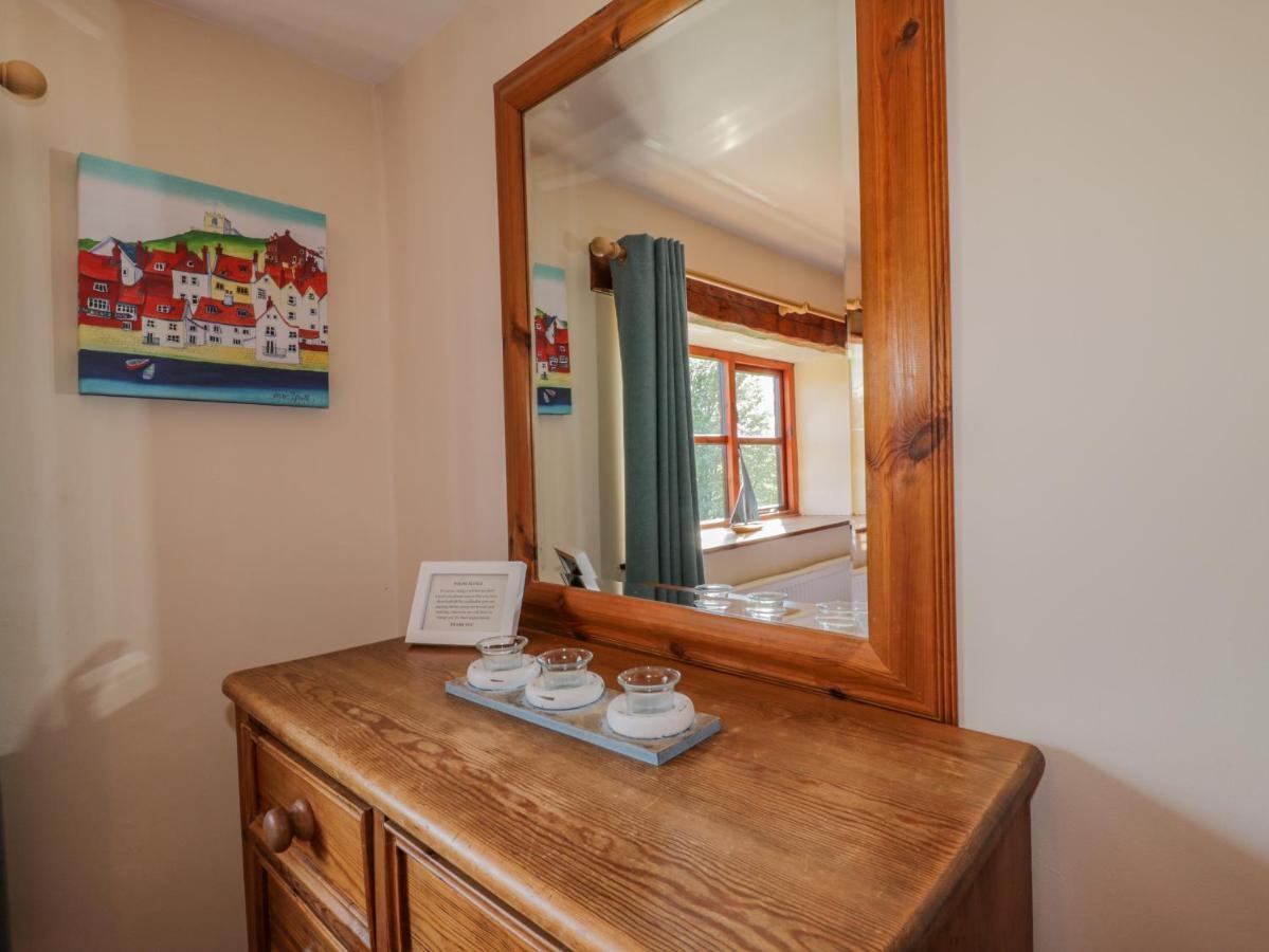 Danby Cottage Whitby Extérieur photo